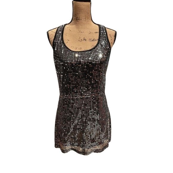 XOXO Women's L Sequin Racerback Mini Dress Silver & Black Sleeveless - Picture 1 of 10